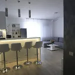 Nicho 2 Bucurestii Noi *