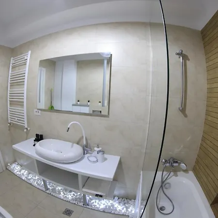 Nicho 2 Bucurestii Noi *